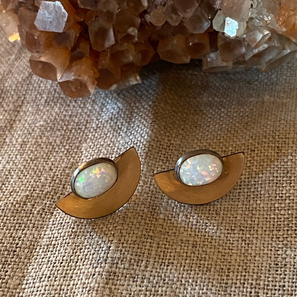 La Kaiser - Opal on Half Moon Earrings